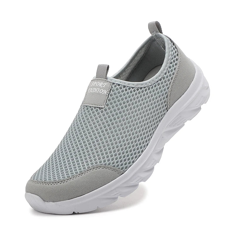 Neue Laufschuhe für Herren Atmungsaktive Sportschuhe Leichte Fashion Sommer Mesh Atmungsaktive Sneaker für Herren Übergröße 38-47