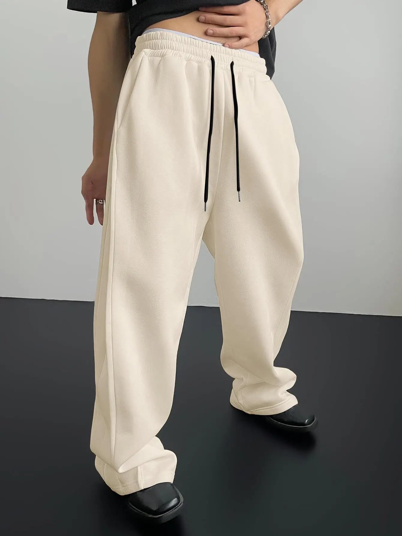2026 NEU Frühling Herbst Slim Herrenhosen Sport Freizeit Jogginghose Herren Einfarbige Gerade Hosen Dünne Web Daily Sweathose