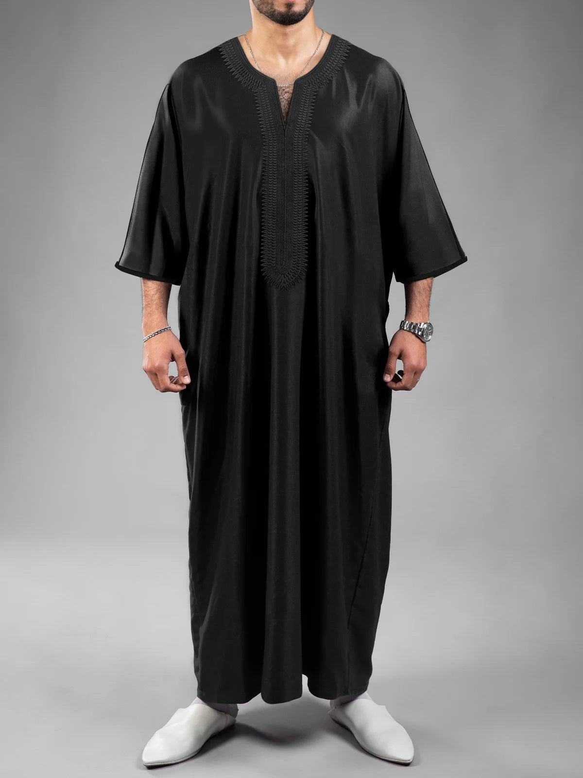 2026 Neue Herren Muslim Abaya Islamisches Kleid Saudi-Arabischer Kaftan Langes Gewand Marokkanische Herren Thobe Jubba Einfarbiger Bestickter Kaftan