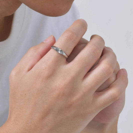 Vnox Sliver Plated Stainless Steel Ring for Men, Flower Pattern Elliptical Surface 4*9.2mm Rings, Minimalist Ring Fashion Gifts