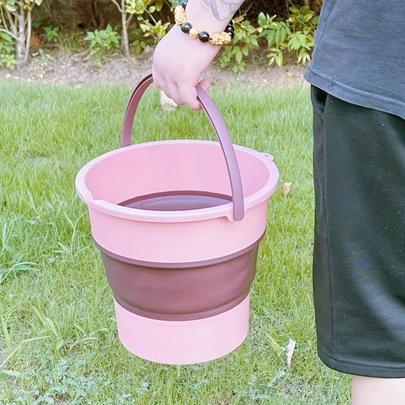 A Single Pack of a Foldable Portable Stretchable Water Bucket, Made of High-Quality Materials, Durable And Space-Saving, Perfect for Outdoor Fishing, Car Washing, And Foot Baths. This Portable Thickened Plastic Structure Is V