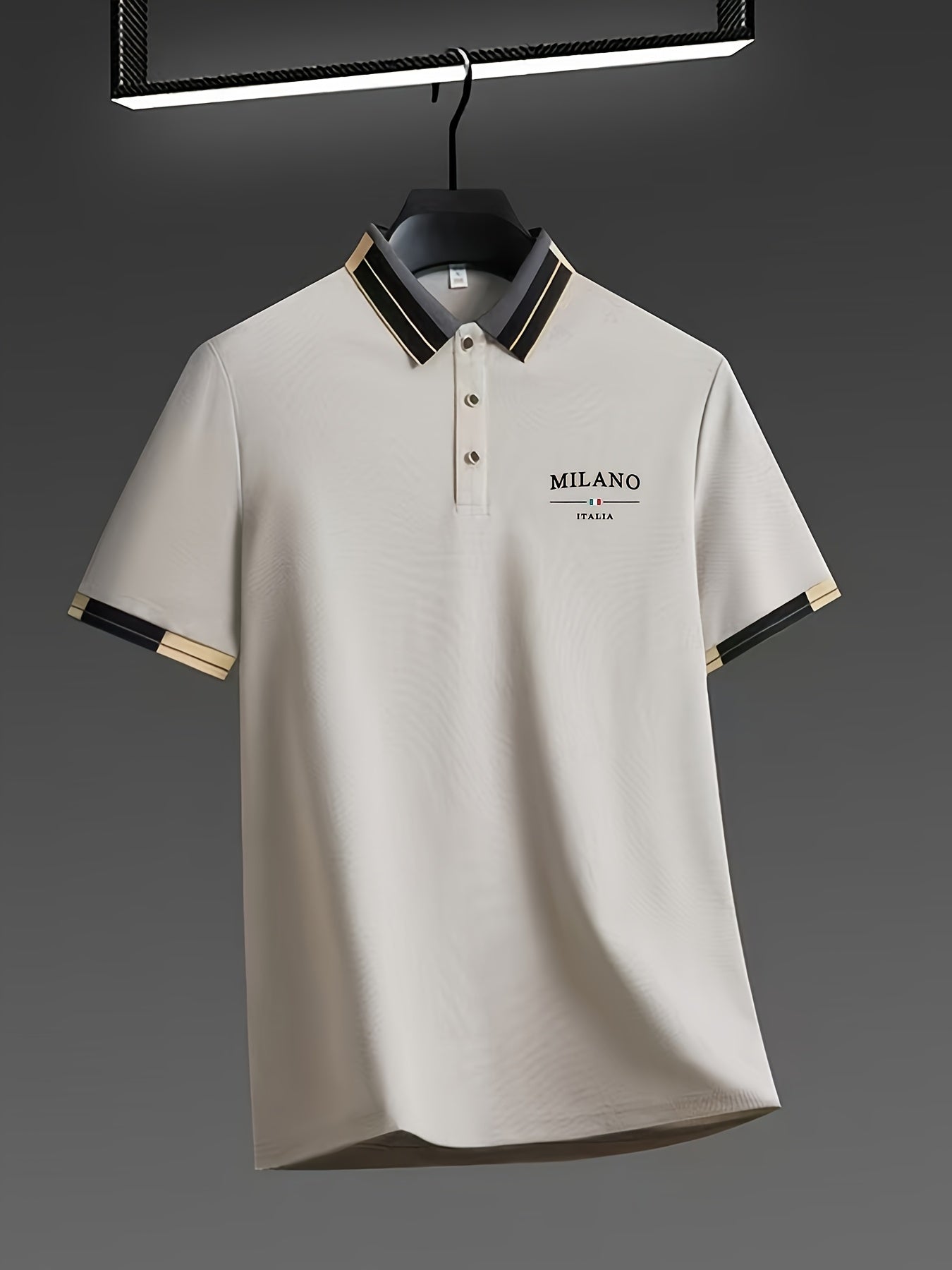 Polo léger et doux pour homme avec imprimé « MILANO ITALIA » | Respirant, décontracté et professionnel pour l'été, coupe classique, col boutonné, idéal pour les vacances et l'usage quotidien, design contrasté tendance, tissu doux