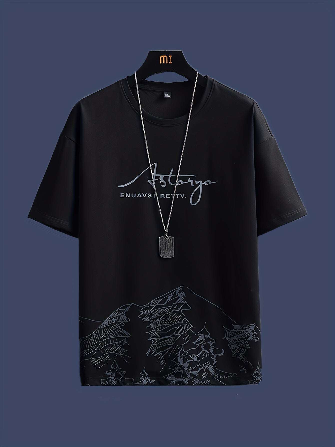 A Men'S Summer Casual Two-Piece Set Featuring a Stylish Short-Sleeve T-Shirt with a Round Neck And Drawstring Shorts, Perfect for Everyday Vacation Beach Wear