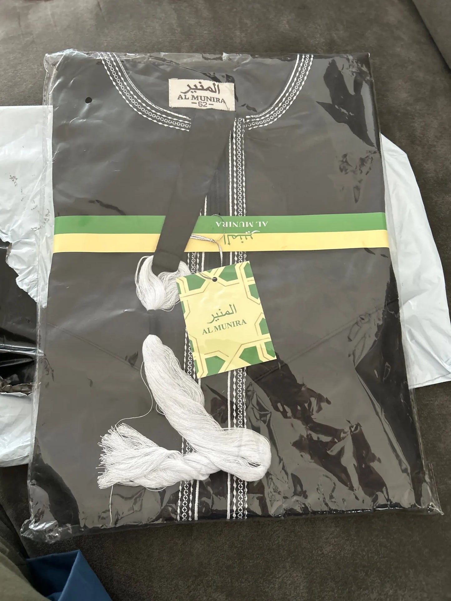 Nouvelle robe longue à manches longues pour hommes musulmans Abaya Daffah Jubba Thobe Pakistan Arabie Saoudite Caftan Islamique Vêtement de prière Afghane
