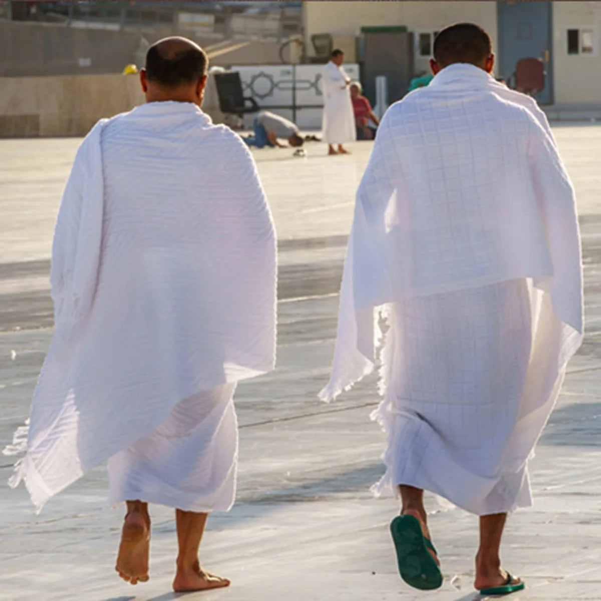 2 Stück Ihram-Pilger-Handtuch für muslimische arabische Mekka Hadsch-Kleidung Männer islamische Ramadan-Gebets-Gottesdienst-Kostüme Schal Jubba Set Thobe