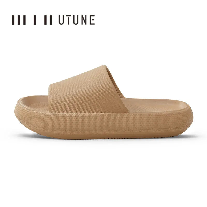 UTUNE 51CM Hausschuhe für Herren Plateau Haussschuhe EVA Weiche Mode Pantoletten Rutschfeste Sommersandalen Damen Badeschuhe Dusche