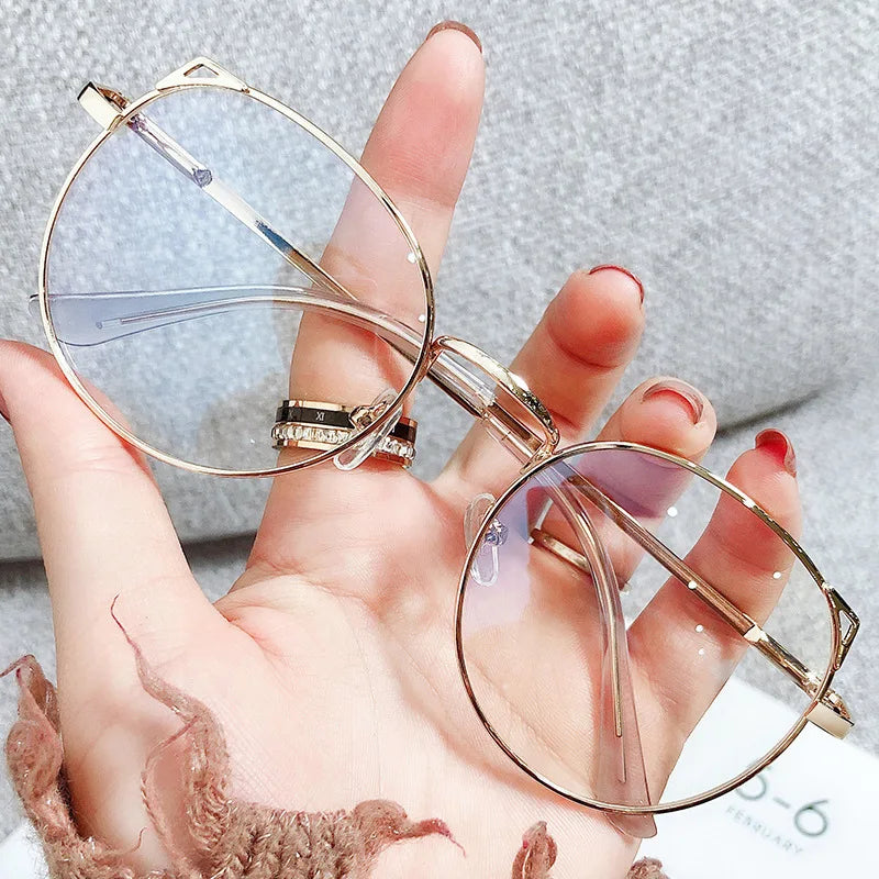 2022 Tendances Femmes Bureau Anti Lumière Bleue Lunettes d'ordinateur Surdimensionnées Œil de Chat Femme Bloqueur de Lumière Bleue Grandes Lunettes Monture en Alliage