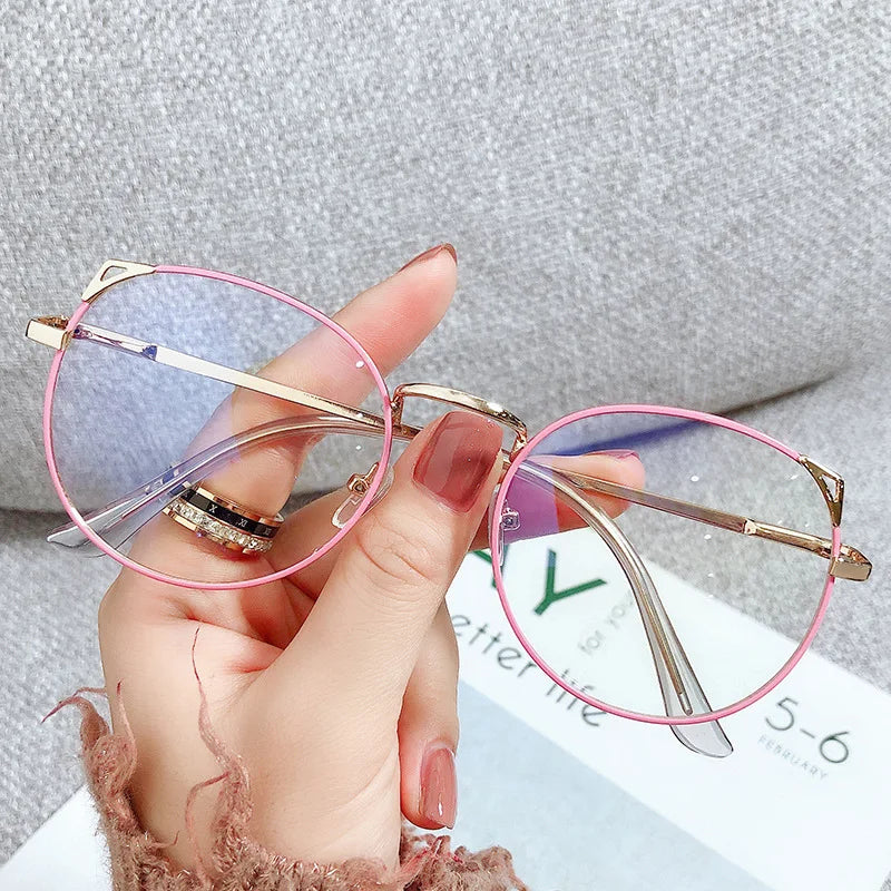 2022 Tendances Femmes Bureau Anti Lumière Bleue Lunettes d'ordinateur Surdimensionnées Œil de Chat Femme Bloqueur de Lumière Bleue Grandes Lunettes Monture en Alliage