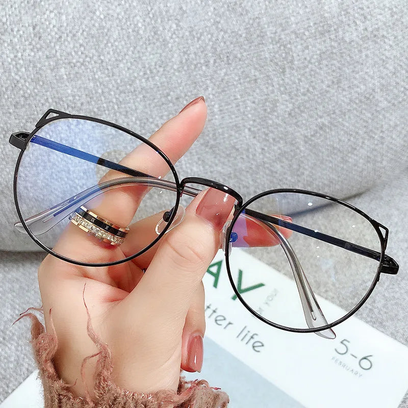 2022 Tendances Femmes Bureau Anti Lumière Bleue Lunettes d'ordinateur Surdimensionnées Œil de Chat Femme Bloqueur de Lumière Bleue Grandes Lunettes Monture en Alliage
