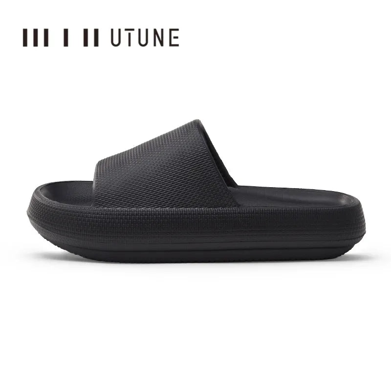 UTUNE 51CM Hausschuhe für Herren Plateau Haussschuhe EVA Weiche Mode Pantoletten Rutschfeste Sommersandalen Damen Badeschuhe Dusche