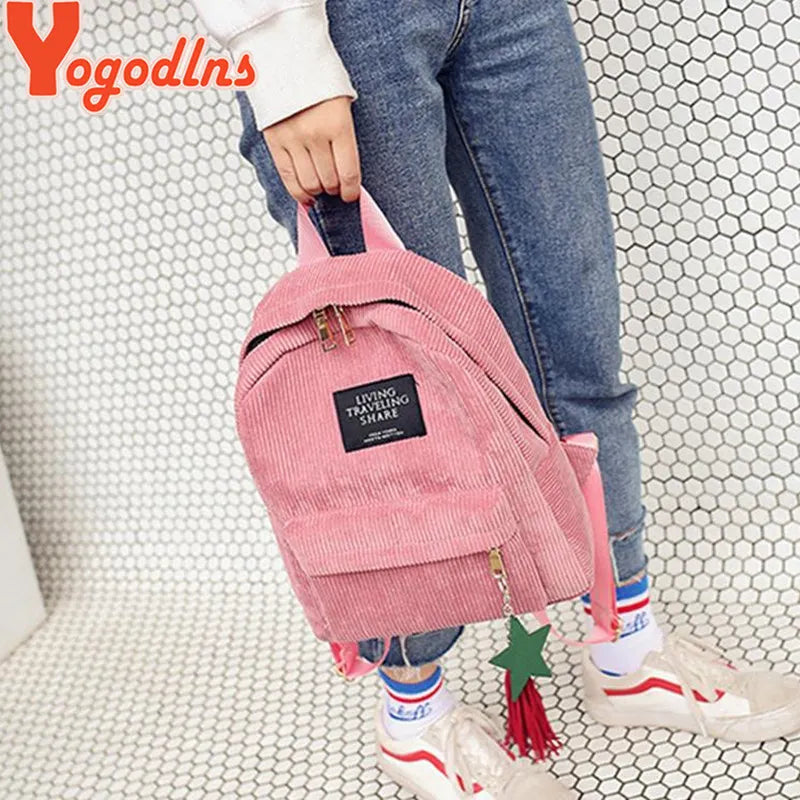 Yogodlns Sacs à dos pour femmes Sac à bandoulière d'école avec pompon Sac à dos en velours côtelé pour femmes Sacs pour ordinateur portable pour filles Sac à dos de style preppy