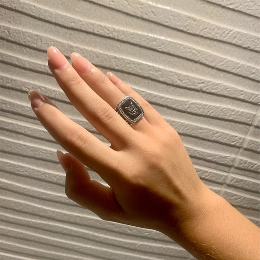 Hanreshe the Vampire Diaries Ring Alloy Black Revival Silver Plated Punk Party Cosplay Classic Ring for Men Gift