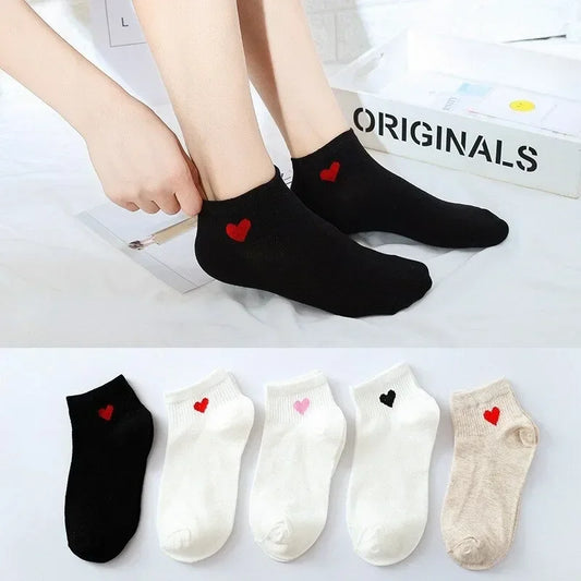 Spring and Autumn Love Heart PatternWomen's Socks Casual Sports Short Boat Sock Cute Pure Cotton Ankle Socks Harajuku