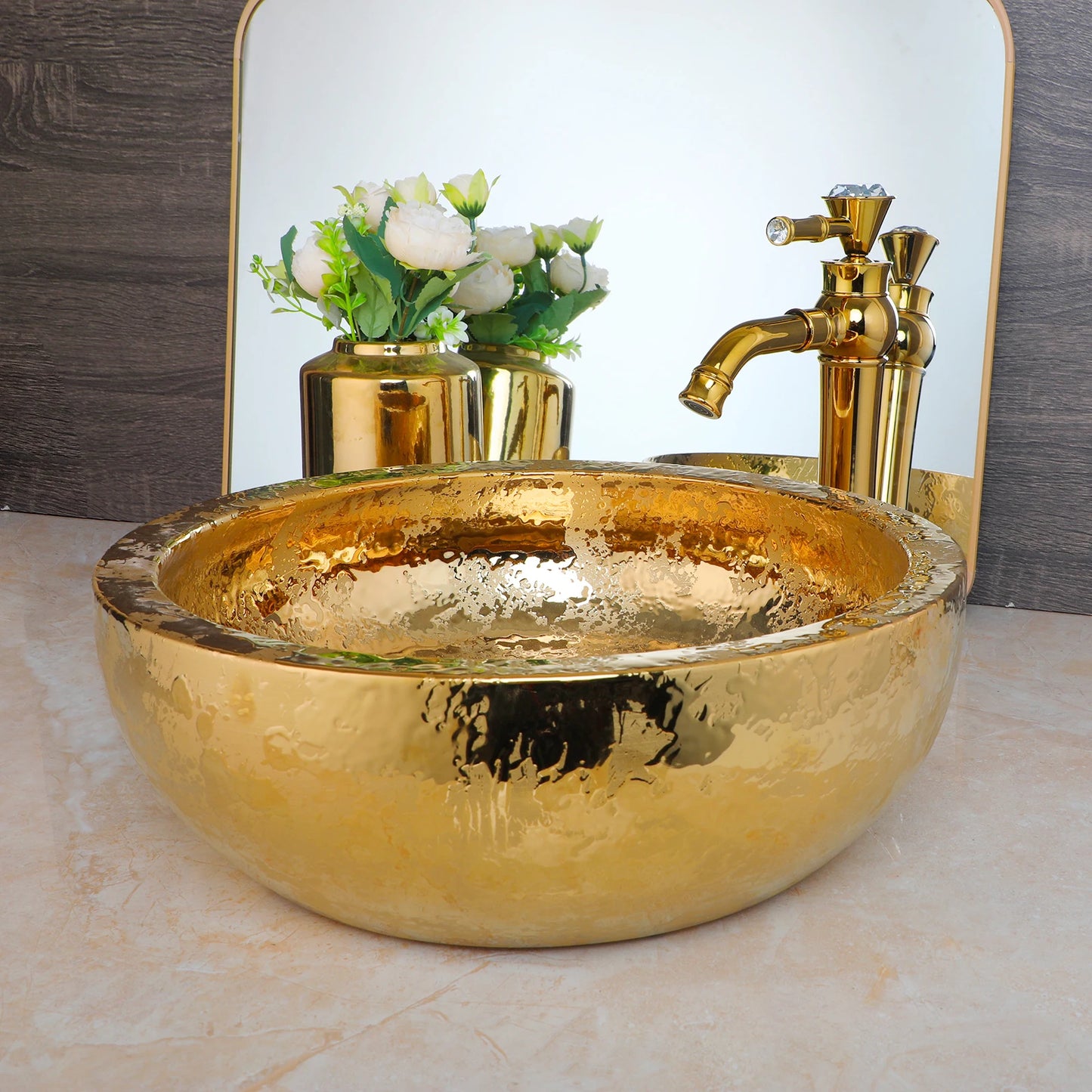 Lavabo de salle de bain KEMAIDI en céramique doré avec robinet Lavabos de salle de bain en porcelaine à poser sur le comptoir Lavabos de luxe pour salles de bain