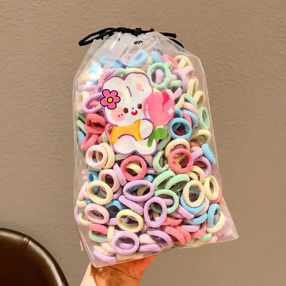 Lot de 100 bandeaux pour enfants marron et noir, mini élastiques mignons, corde à cheveux couleur bonbon, anneau à cheveux coréen sans danger, couvre-chef pour enfant