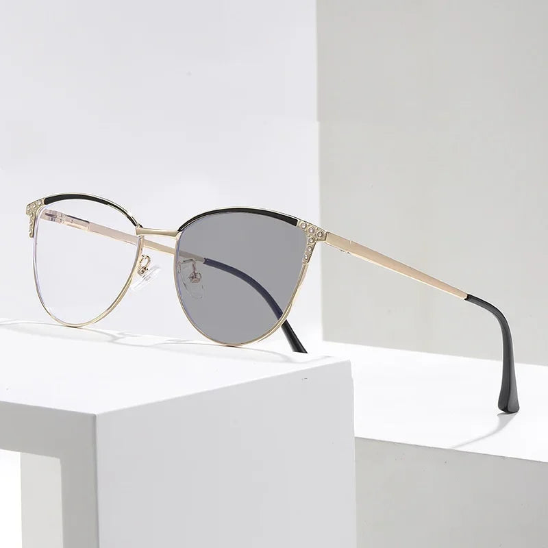 Retro Large Frame Photochromic Myopia Glasses Men's and Women's Anti-Blue Light Fashion Cat Eye Glasses Minus Diopter Eyeglasses