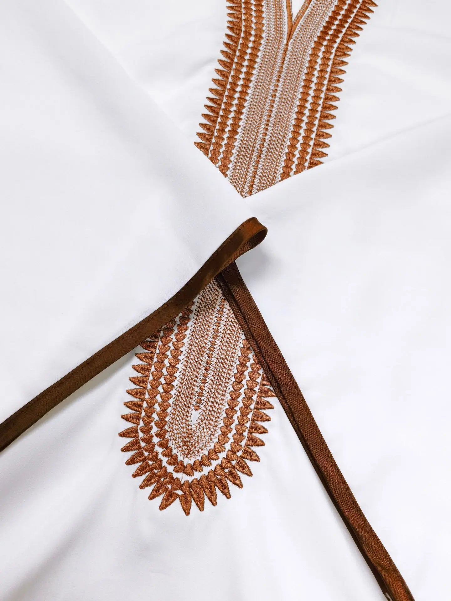 Nouvelle Abaya Musulmane Homme 2026 Robe Islamique Saoudienne Caftan Longue Robe Homme Marocain Thobe Jubba Uni Décontracté Brodé Caftan