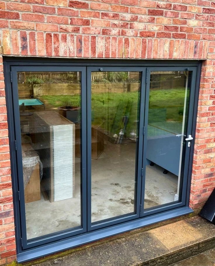 Folding Door for Patio Balcony Exterior Metal Accordion Door Tempered Glass Custom-Made Thermal Break Aluminum Bifold Doors