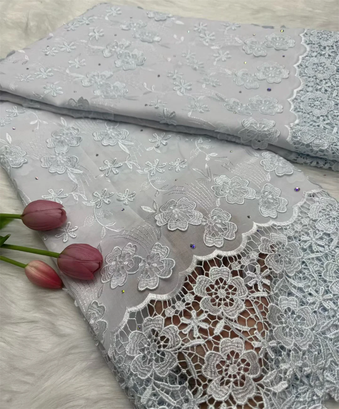 Dentelle Voile Suisse En Suisse Avec Pierres Appliquées Fleur 3D 2026 Tissu De Dentelle Africaine Super Qualité Pour Robe De Mariée En Dentelle