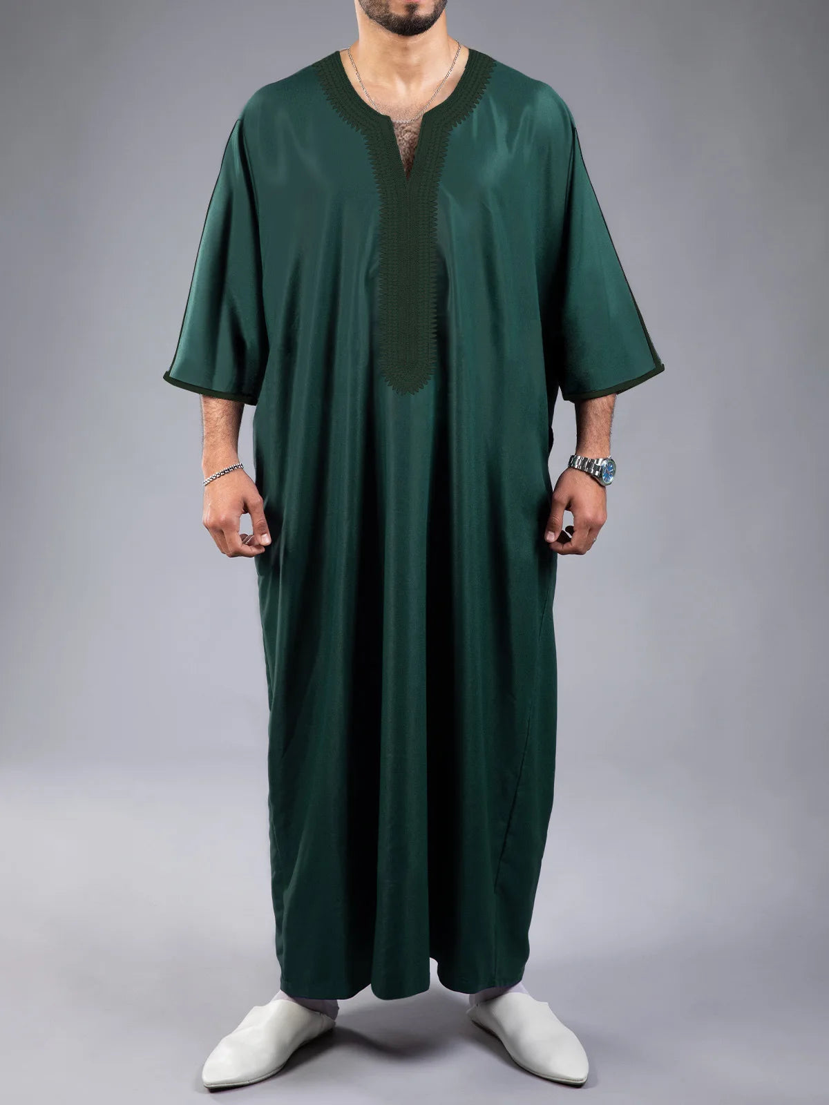 Nouvelle Abaya Musulmane Homme 2026 Robe Islamique Saoudienne Caftan Longue Robe Homme Marocain Thobe Jubba Uni Décontracté Brodé Caftan