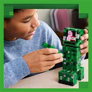 LEGO 21276 Minecraft: Herausforderer fürchtet Bausteine Spielzeug Set, kreatives Geschenk für Jungen und Mädchen zum Kindertag