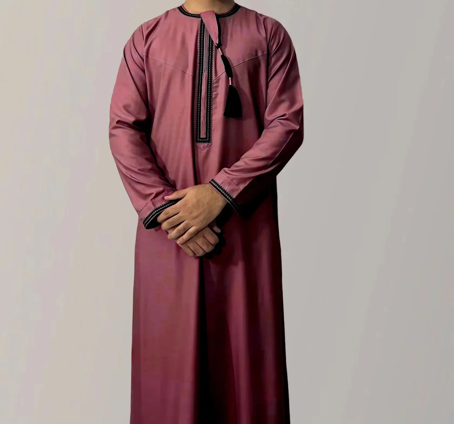Nouvelle robe longue à manches longues pour hommes musulmans Abaya Daffah Jubba Thobe Pakistan Arabie Saoudite Caftan Islamique Vêtement de prière Afghane