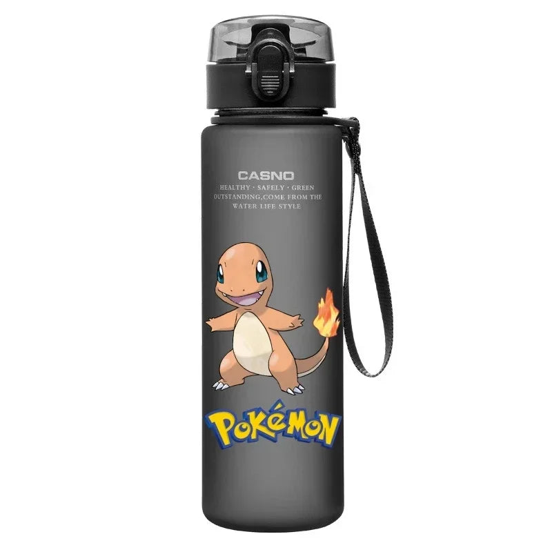 560ML Pokémon Wasserbecher Pikachu Mewtu Gengar Tragbare Plastik-Cartoon-Outdoor-Sport-Großraum-Reise-Wander-Wasserflasche
