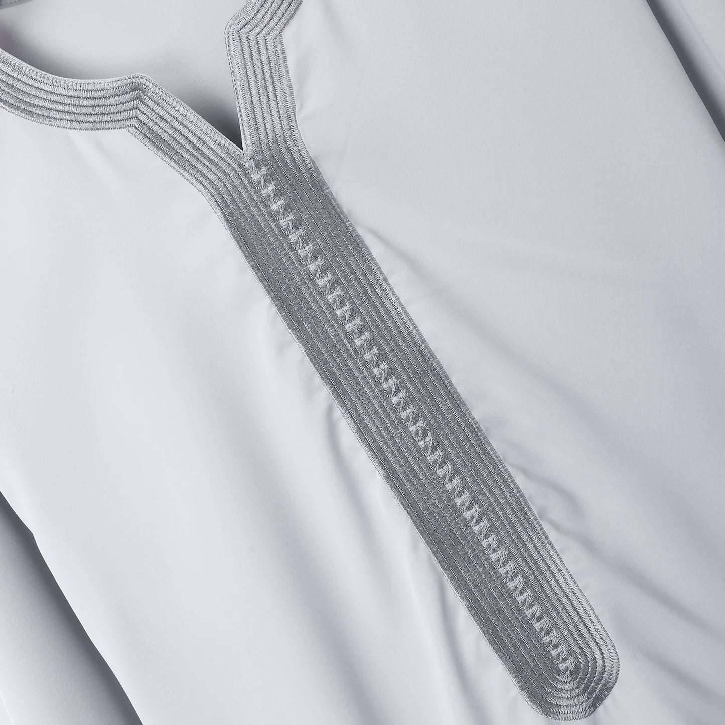 2025 Summer New jubah Muslim Men's Robe Short Sleeve Embroidered Arab Ethnic Style Men's Islamic Clothing