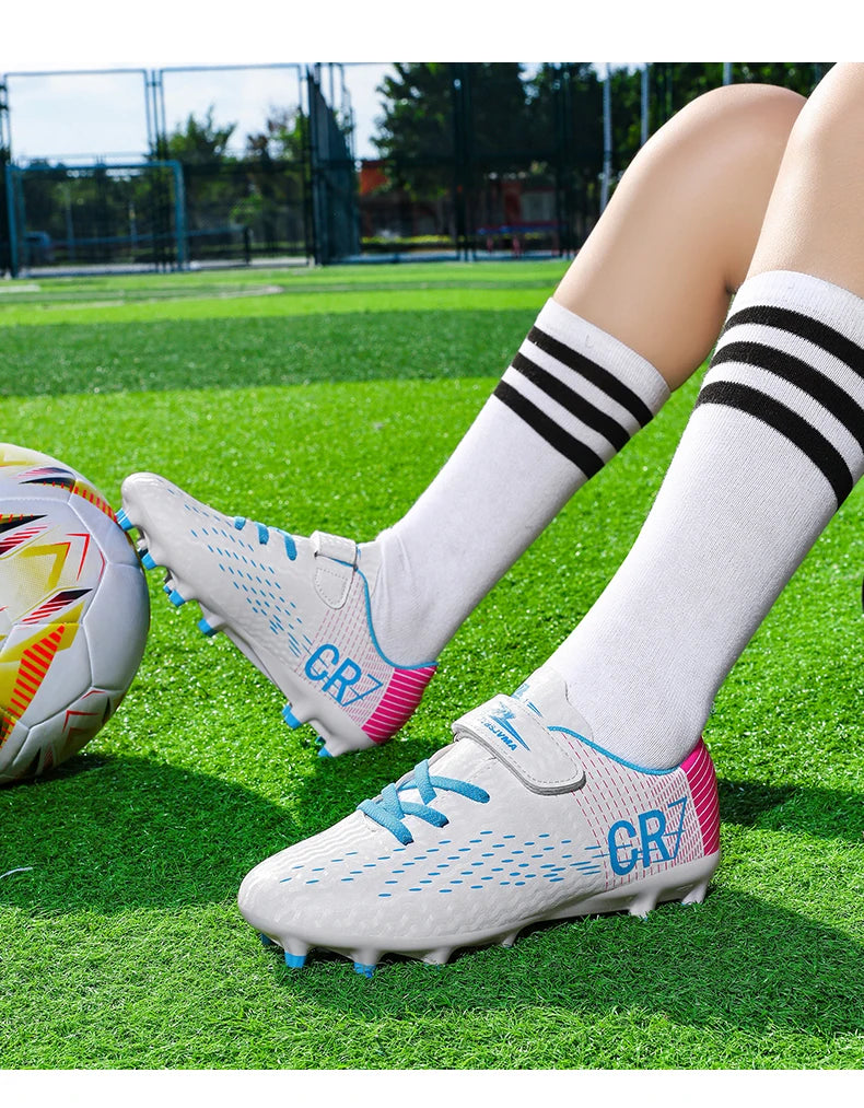 Nouvelles Chaussures de football pour enfants, Chaussures d'entraînement de football d'extérieur pour garçons et filles, Crampons de football à scratch, Baskets de futsal 28-39