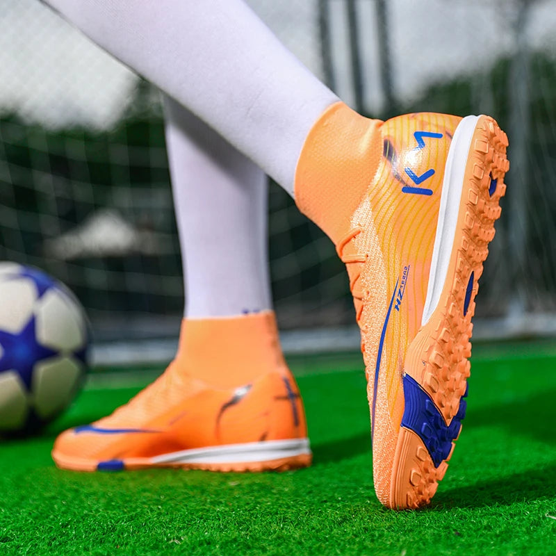 Neue hochwertige Herren Fußballschuhe TF/FG Trainingsfußballschuhe Ultraleichte rutschfeste Turf-Fußballschuhe Chuteira Campo