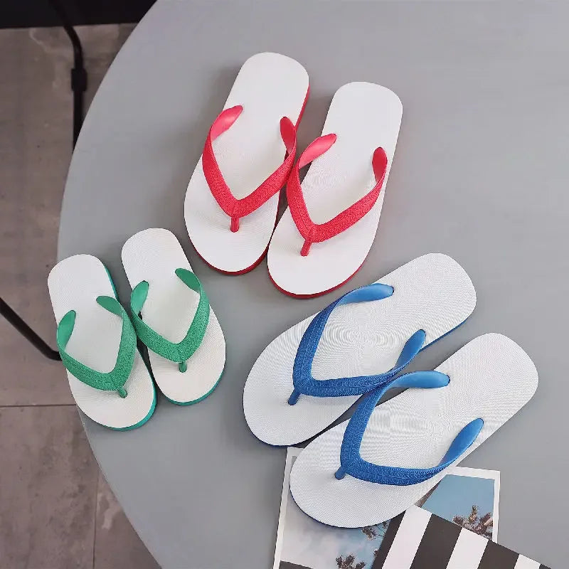 Tongs Enfant, Pantoufles d'Été, Tongs Décontractées Antidérapantes pour Garçons, Respirantes, Couleur Unie, Confortables pour la Plage