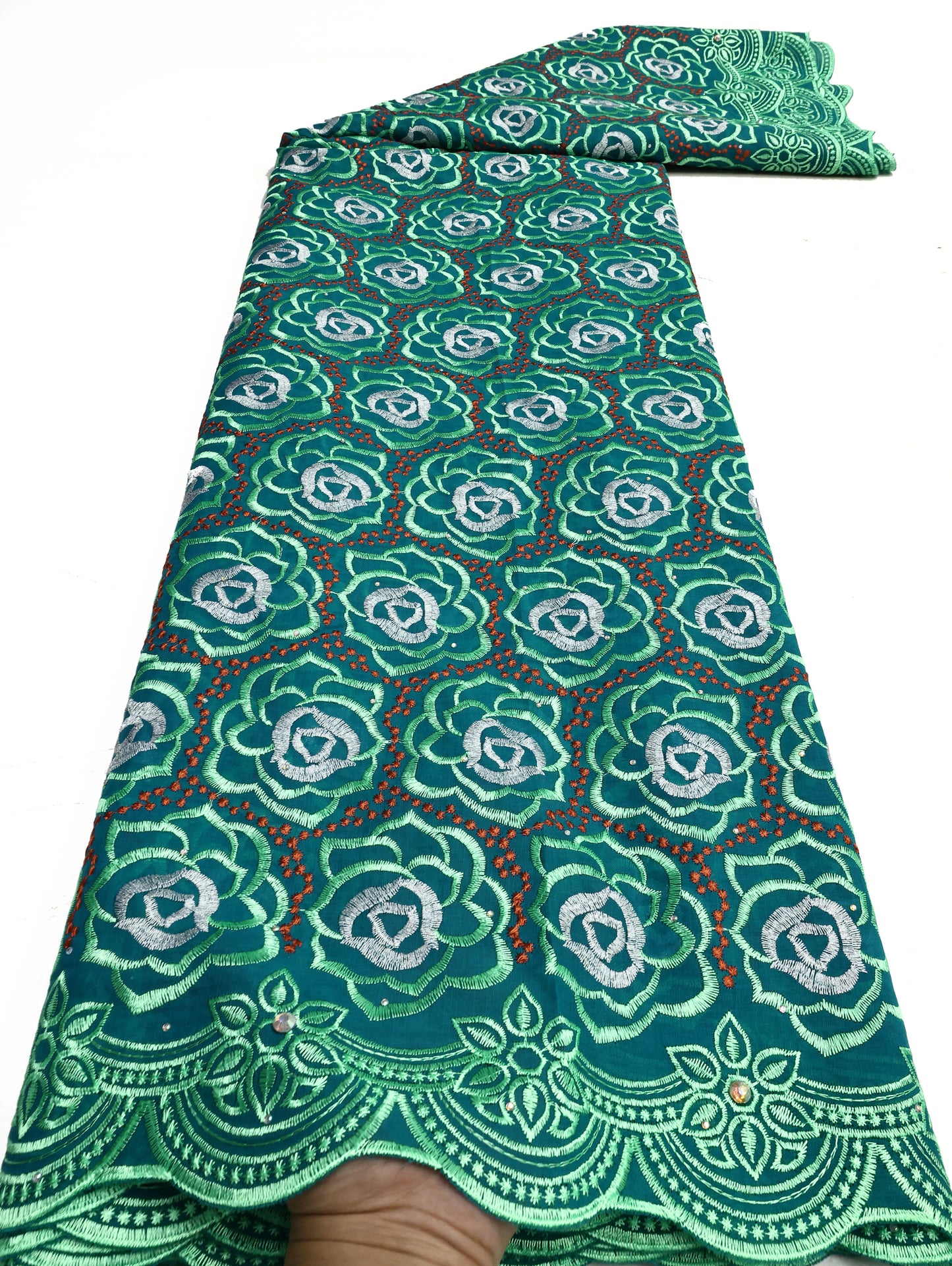 Dentelle Voile Suisse En Suisse Avec Pierres Appliquées Fleur 3D 2026 Tissu De Dentelle Africaine Super Qualité Pour Robe De Mariée En Dentelle
