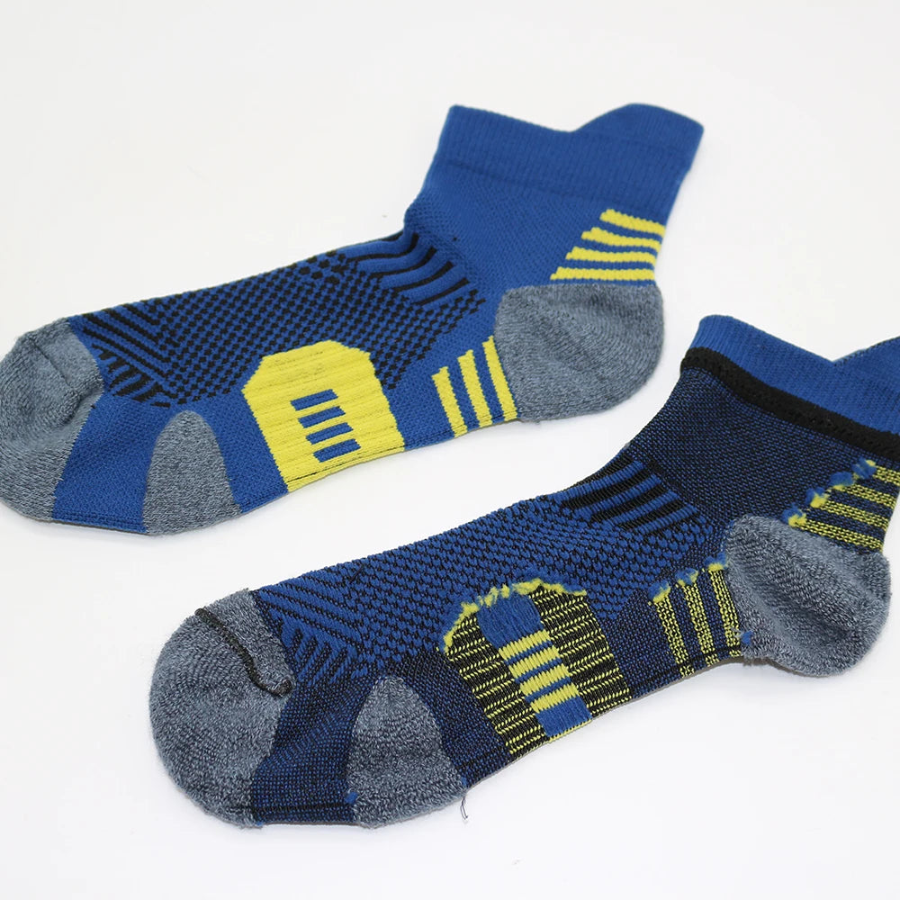 5 Paar neue Herrensocken, Frühling, knöchelhoch, dick gestrickt, Sportsocken, Outdoor, Fitness, atmungsaktiv, schnell trocknend, strapazierfähig, kurze Laufsocken