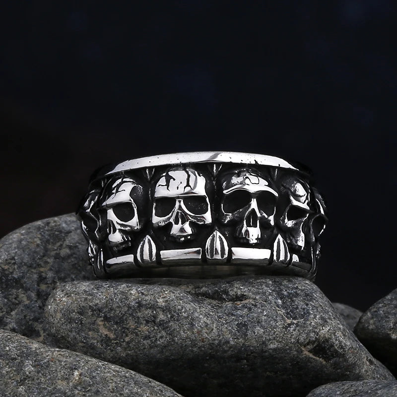 Livraison gratuite Bague homme en acier inoxydable 316L motif crâne avec zircon rouge Bijoux amulettes Cadeau pour petit ami style Punk Rock Vintage 2023 Nouveauté