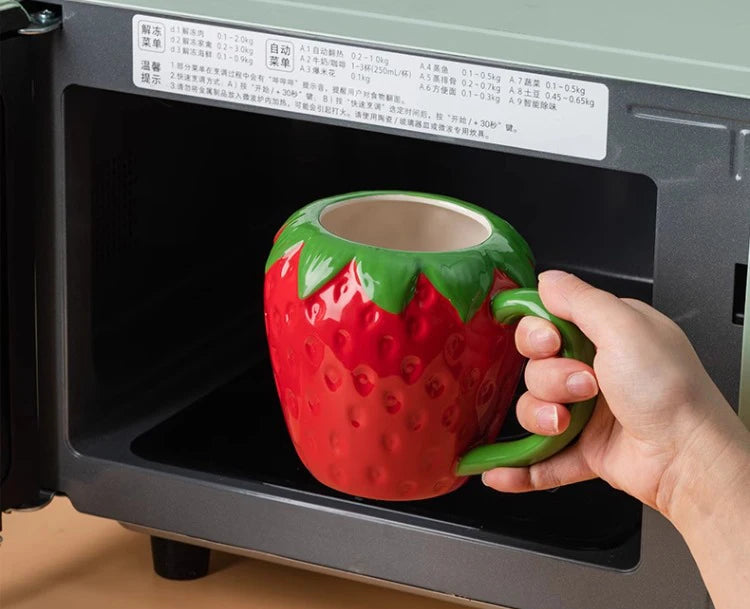 Dreidimensionale Frucht-Porzellan-Kaffeetasse Große Kapazität Apfel-Erdbeer-Tasse Zuhause Nachmittagstee Dessert Tee Tasse Paar Tasse