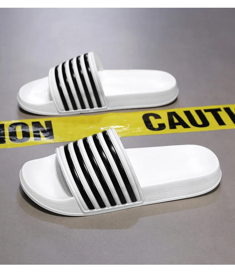 Chaussures Homme Plips Plops Claquettes Douces Antidérapantes Pantoufles Intérieur Extérieur EVA Sandales de Plage de Jardin Grandes Tailles 47 48