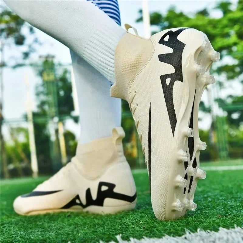 Chaussures de football roses tendance pour hommes Chaussures de football professionnelles légères Chaussettes de football pour hommes Chaussures de football d'extérieur antidérapantes Baskets de football originales