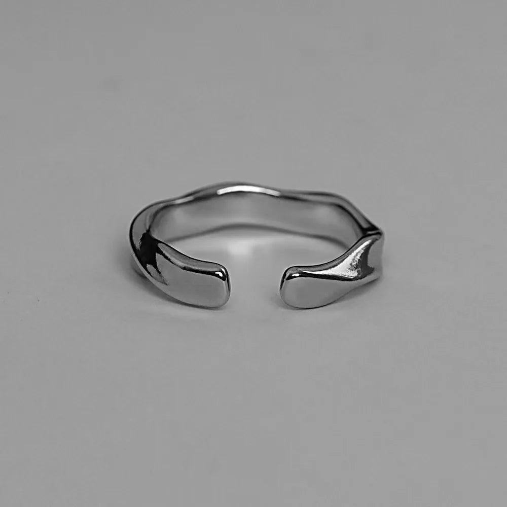 Bague Mobius Wave en alliage couleur argent, bague ouverte pour femmes, bijoux rétro simples pour hommes, accessoires tendance