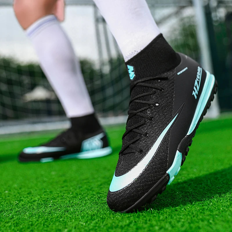Neue hochwertige Herren Fußballschuhe TF/FG Trainingsfußballschuhe Ultraleichte rutschfeste Turf-Fußballschuhe Chuteira Campo