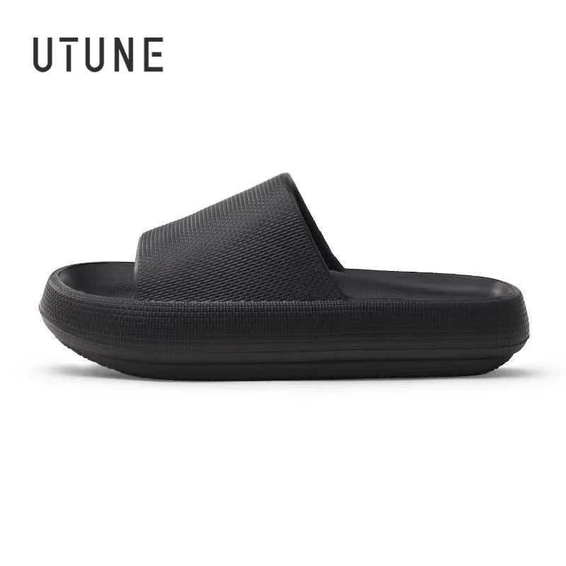 UTUNE 51CM Hausschuhe für Herren Plateau Haussschuhe EVA Weiche Mode Pantoletten Rutschfeste Sommersandalen Damen Badeschuhe Dusche