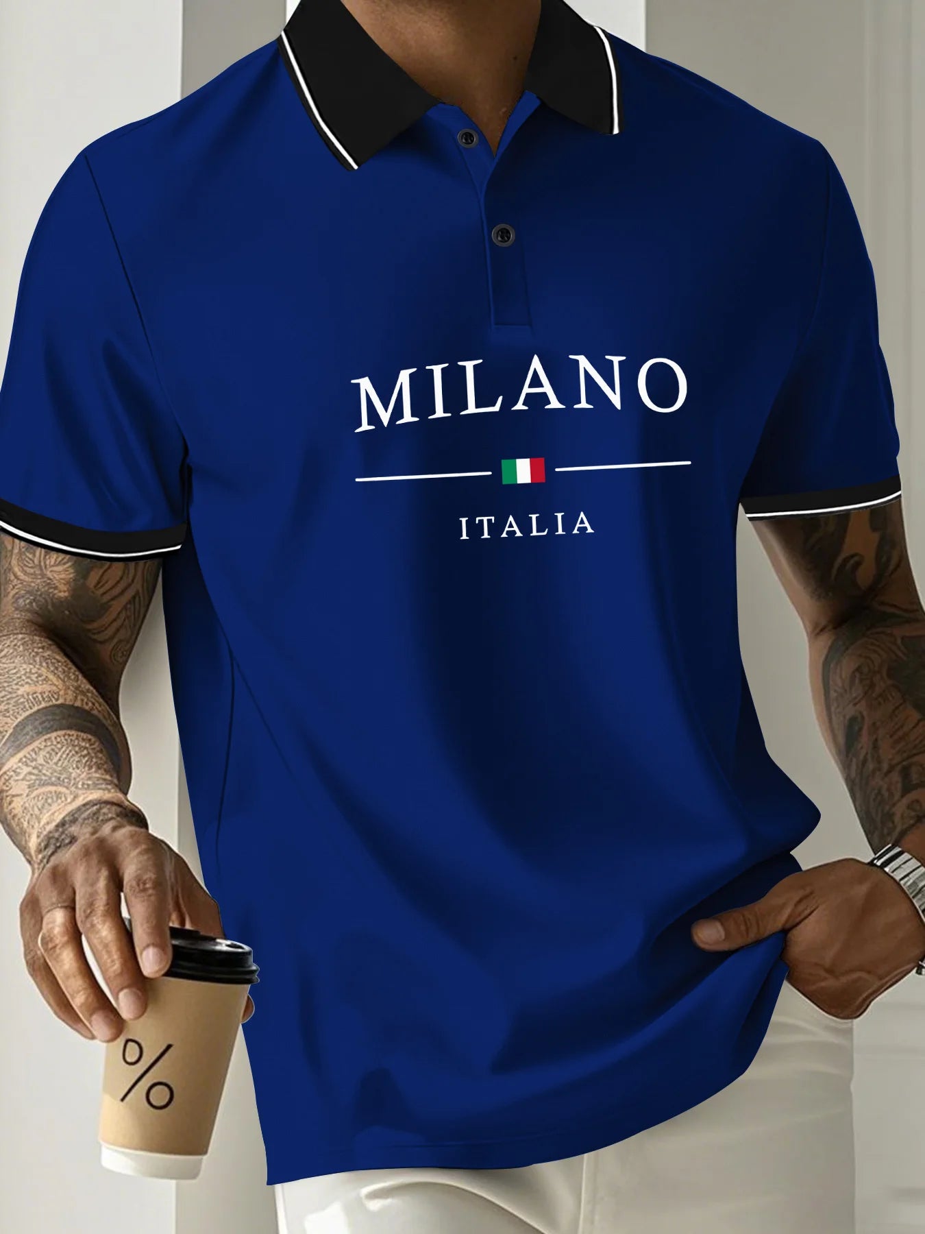 Das neue Herren-Polo-Shirt für den Sommer 2025 besticht durch einen lässigen, modischen, bequemen und atmungsaktiven 3D-Buchstabenmuster-Print.