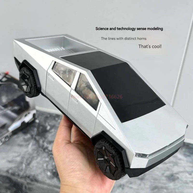 1:12 RC Cybertruck Geländewagen Batmobil RC Auto Simulation Pickup Truck Simulation Sammlermodell Kinderspielzeug Jungen Geschenk