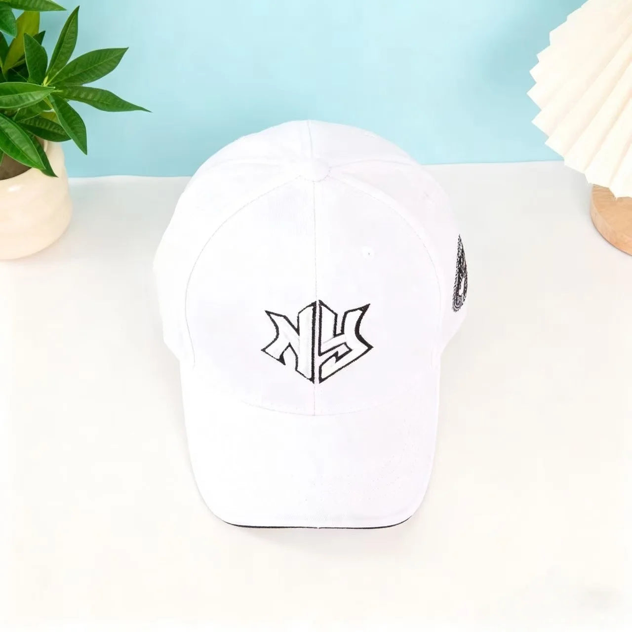 Casquette de baseball classique New York blanche - casquette papa unisexe à sangle réglable : Style sportif rétro pour le quotidien, les activités de plein air et