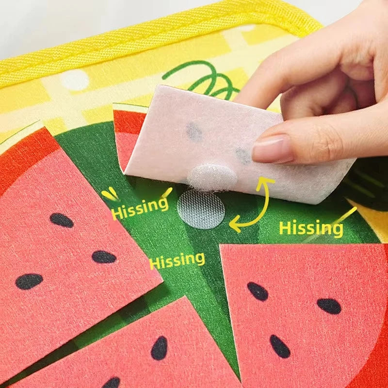 Jouets Montessori Histoire d'Animaux de la Ferme Livre en Tissu d'Activités Jouets d'Apprentissage Préscolaire Motricité Fine Livre en Feutre d'Éducation Précoce pour les Tout-petits
