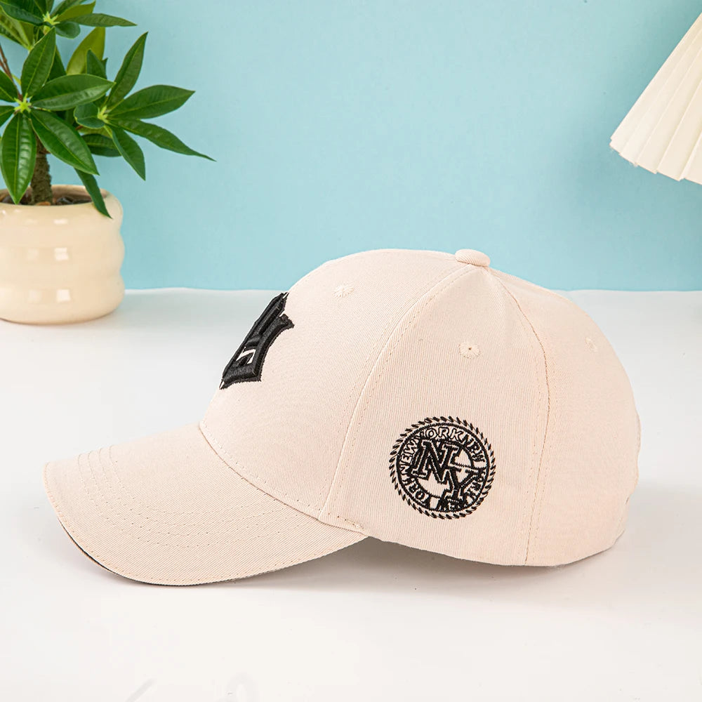 1 Baseballkappe Unisex mit gesticktem New York Logo und Sternen – Leichte Kappe, dehnbar mit verstellbarer Schnalle für Outdoor-Aktivitäten