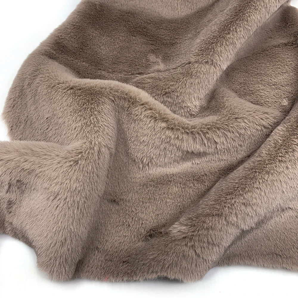 10mm Pile Length Fur Fabric Polyester Imitation Fur Fabrics Handmade DIY Encryption Thickening Fake Rabbit Hair Fur Plush Fabric
