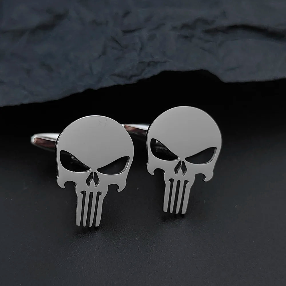 Trendy skull metal suit cufflinks, men's personalized stainless steel badge, jacket/backpack decorations.