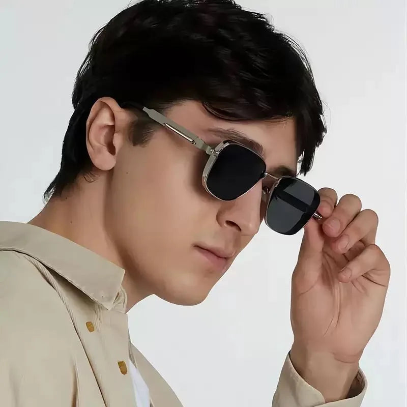 New Eyeglasses Vintage Steampunk Square Metal Sunglasses Fashionable Versatile Unisex Eyewear Unique Statement Style Sun Glasses