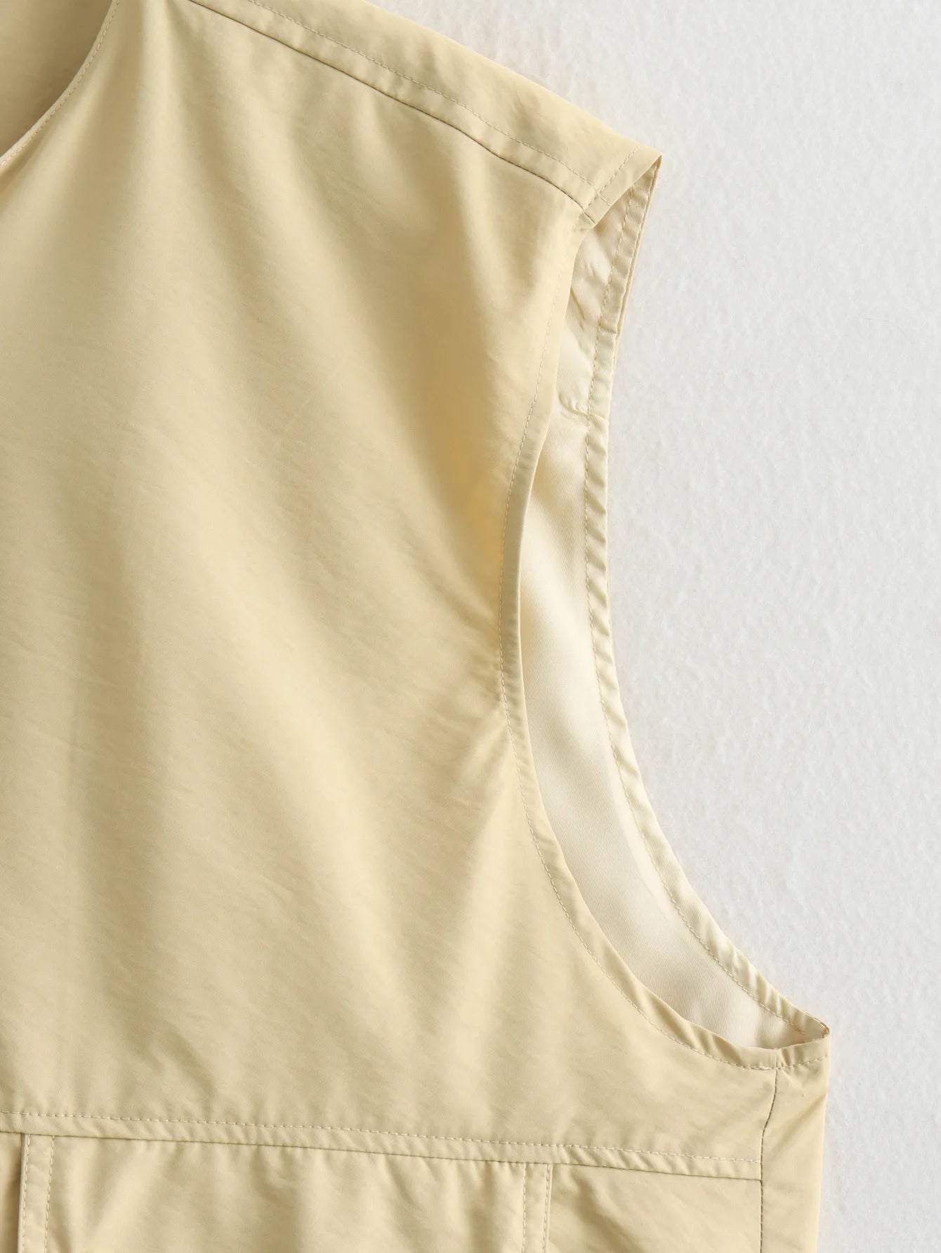 DUOPERI Damen Mode Lockere Ärmellose Weste O-Ausschnitt Weibliche Schicke Freizeit-Oberteile Tank-Top