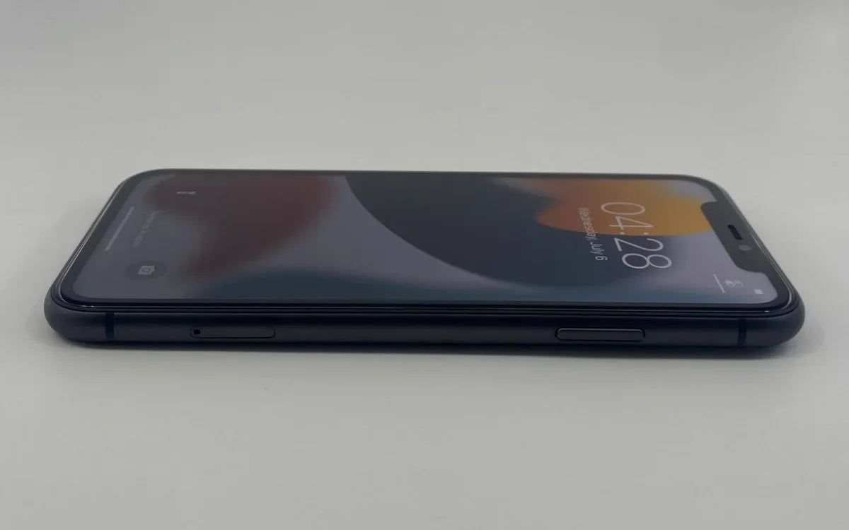 Apple iPhone 11 d'origine, écran 6,1 pouces, puce A13 Bionic, 4 Go de RAM, 64 Go/128 Go/256 Go de ROM, NFC, 4G LTE, iOS, téléphone mobile iPhone 11, téléphone d'occasion